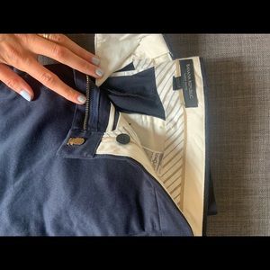 Banana Republic, the Aiden chino, 32x34